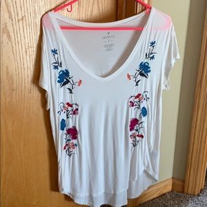 American eagle favorite T-shirt